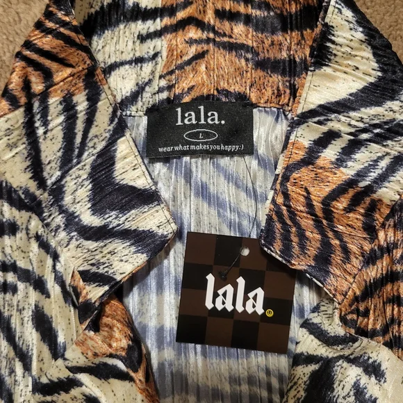 Tiger Plisse Long Sleeve Top With Bottoms Set - Picture 3 of 6